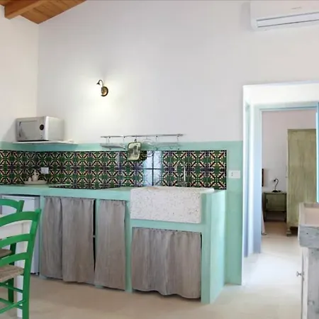 Dimora Da Tito - La Corte Dei Colori Holiday home